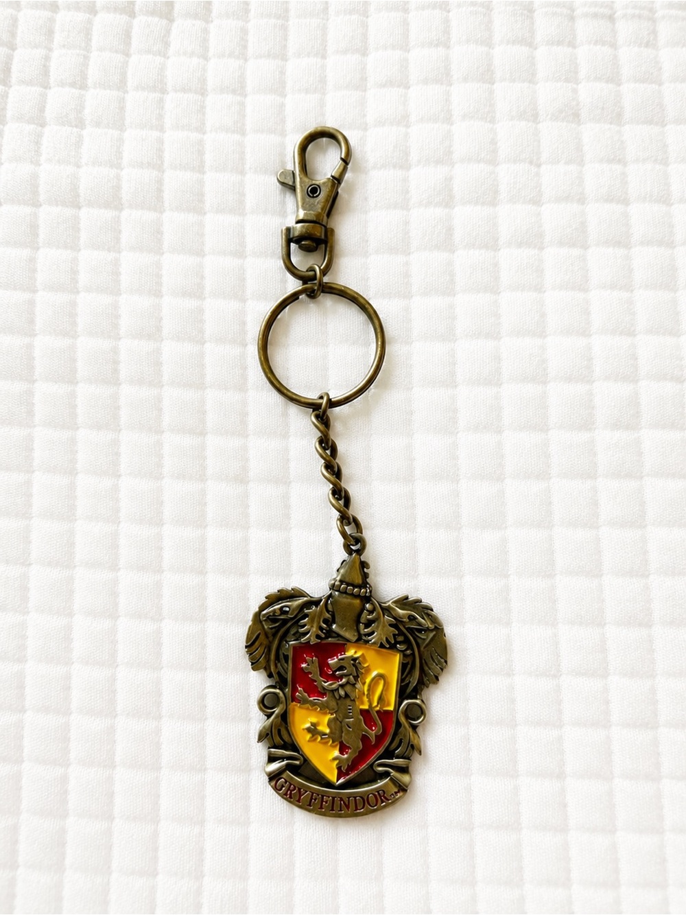 Officially Licensed Harry Potter Gryffindor Crest Metal Keychain | WBEI | Charm